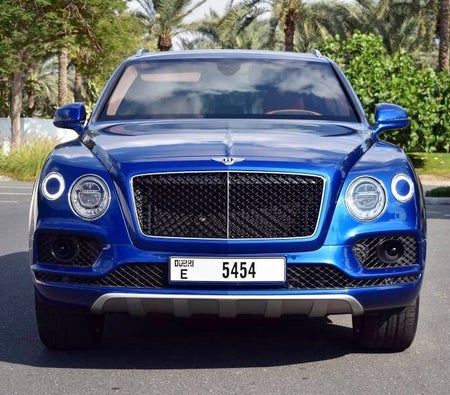 Location Bentley Bentayga 2019 dans Dubai
